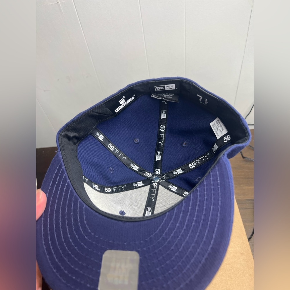 Undefeated baseball hat size 7 and 3/8 - Picture 4 of 6